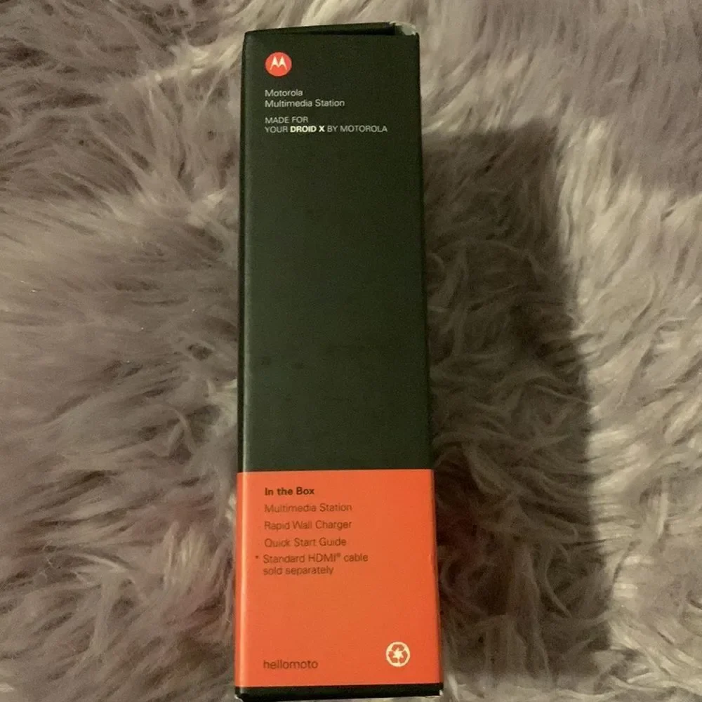 Motorola Multimedia Station for Droid X​
